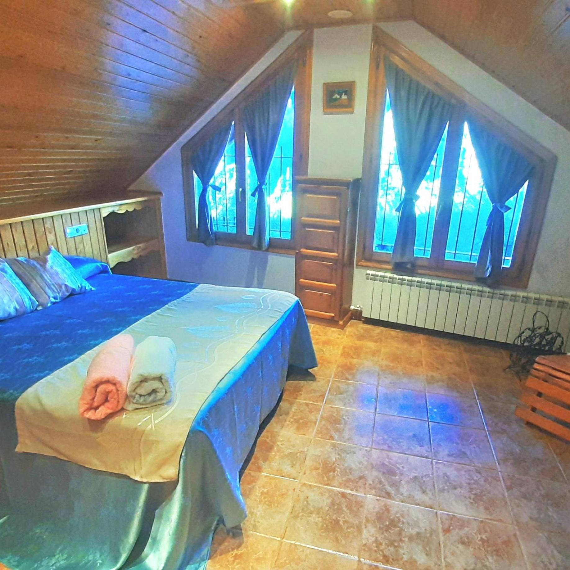 Atico-Duplex Basa La Mora Apartment Saravillo Luaran gambar